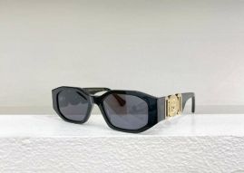 Picture of Versace Sunglasses _SKUfw55244815fw